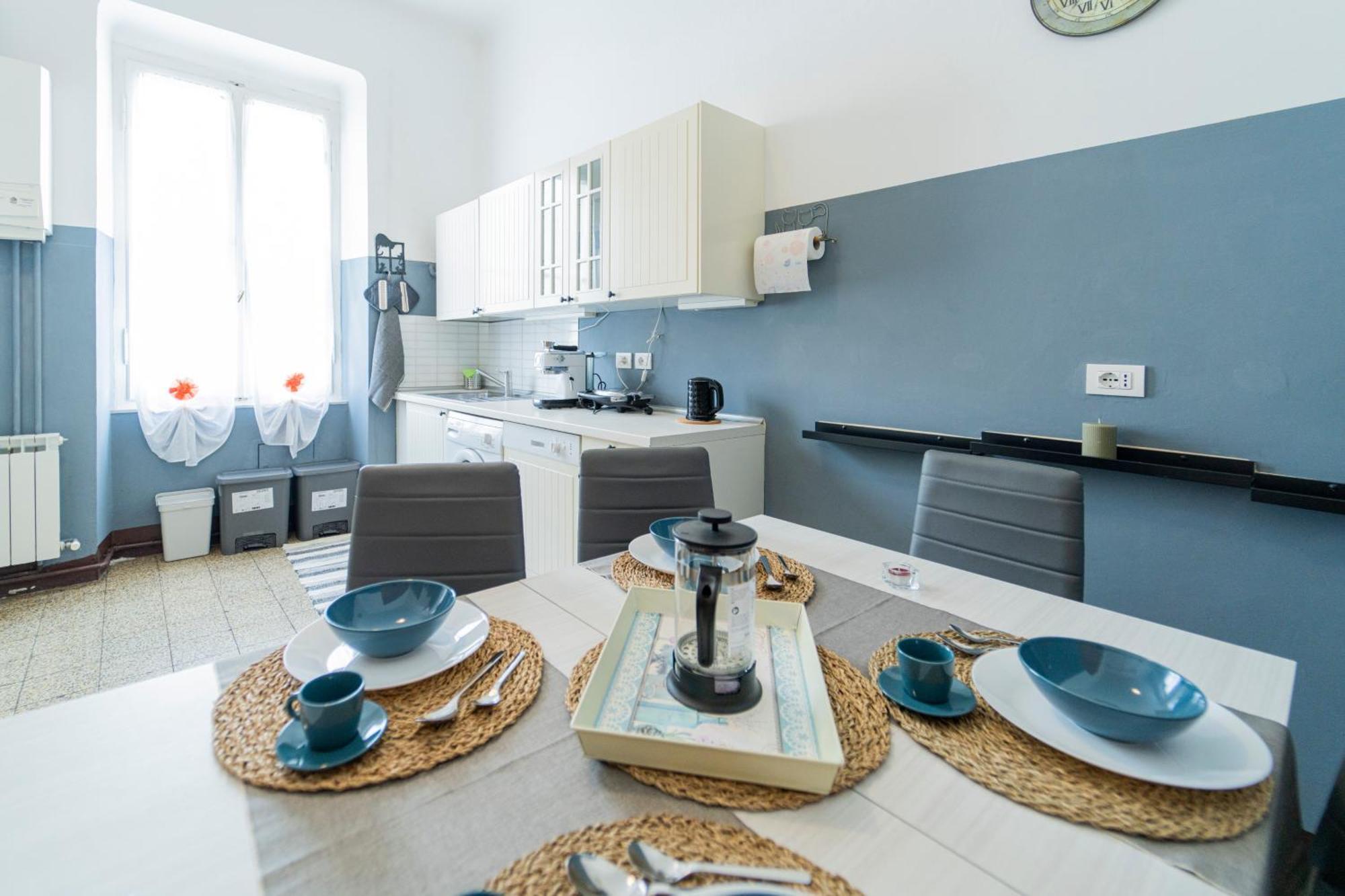 Casa Marina: A Due Passi Dal Mare Apartamento Levanto Exterior foto